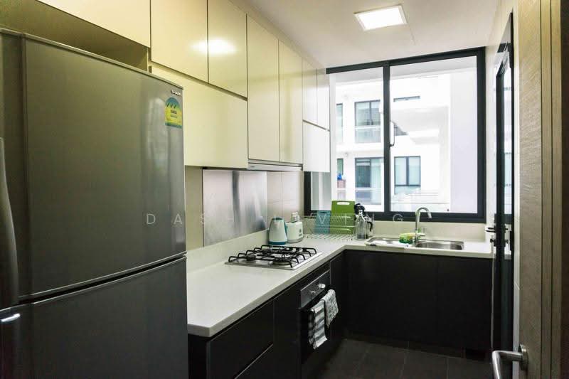 The Estrella, 342 PASIR PANJANG ROAD, Buona Vista / West Coast / Clementi New Town, Room Rental, 174 sqft, Condominium For Rent, by Dash Living, 500281305 - Kitchen - PropertyGuru.com.sg