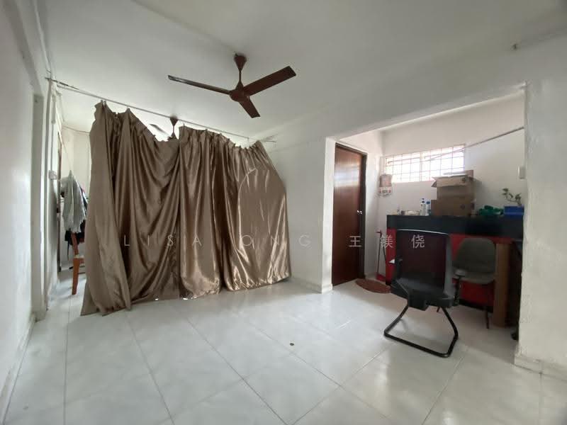 217 Jurong East Street 21, Jurong East Street 21, Boon Lay / Jurong / Tuas, 1,614 sqft, Shop / Shophouse For Sale, by Lisa Ong 王镁侥, 500281310 - CommercialGuru.com.sg
