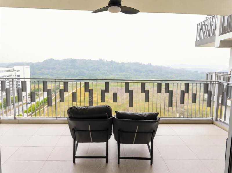 FLO Residence, Punggol Field Walk, Hougang / Punggol / Sengkang, 2 Bedrooms, 786 sqft, Condominium For Sale, by Tan Beng Beng, 500281317 - Balcony - PropertyGuru.com.sg