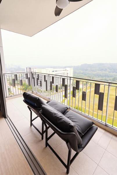 FLO Residence, Punggol Field Walk, Hougang / Punggol / Sengkang, 2 Bedrooms, 786 sqft, Condominium For Sale, by Tan Beng Beng, 500281317 - Balcony - PropertyGuru.com.sg