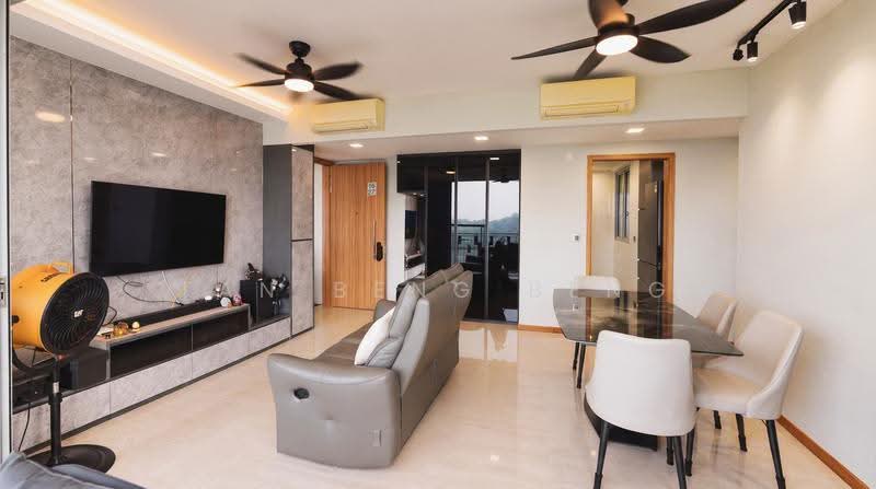 FLO Residence, Punggol Field Walk, Hougang / Punggol / Sengkang, 2 Bedrooms, 786 sqft, Condominium For Sale, by Tan Beng Beng, 500281317 - Living Room - PropertyGuru.com.sg