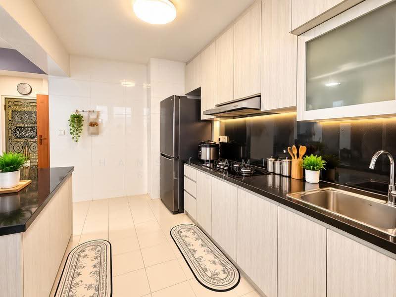 131C Canberra Crescent, 131C Canberra Crescent, Sembawang / Yishun, 3 Bedrooms, 990 sqft, HDB Flat For Sale, by Hans (Hamid Salleh), 500281318 - Kitchen - PropertyGuru.com.sg