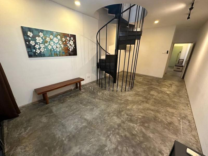 Double Storey Shophouse Unit in Joo Chiat, East Coast / Marine Parade, 1 Bedroom, 700 sqft, Conservation House For Rent, by Yen Tan, 500281325 - Interior - PropertyGuru.com.sg