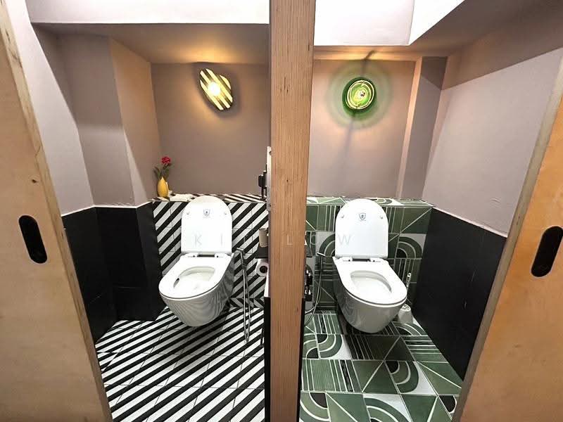 Boon Tat Street, Boon Tat Street, Boat Quay / Raffles Place / Marina, 3,442 sqft, Food & Beverage For Rent, by Kit Low, 500281330 - Bathroom - CommercialGuru.com.sg