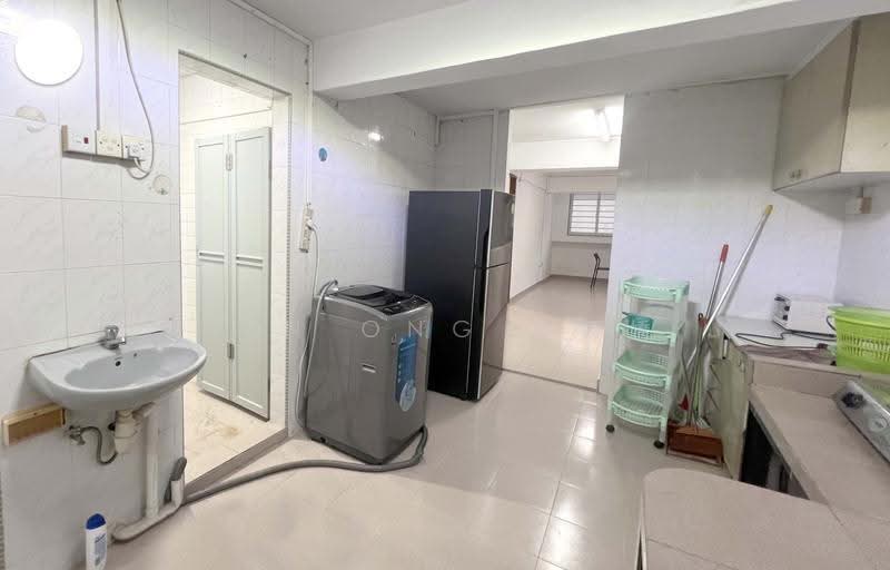 21 Ghim Moh Road, 21 Ghim Moh Road, Tanglin / Holland / Bukit Timah, 2 Bedrooms, 700 sqft, HDB Flat For Rent, by Jen Ong 王秀嬌, 500281340 - Kitchen - PropertyGuru.com.sg