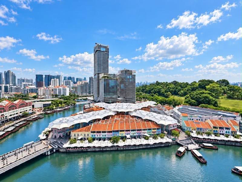 The Central, 8 Eu Tong Sen Street, Boat Quay / Raffles Place / Marina, 1,216 sqft, Office For Rent, by Elsie Ng, 500281345 - Exterior - CommercialGuru.com.sg