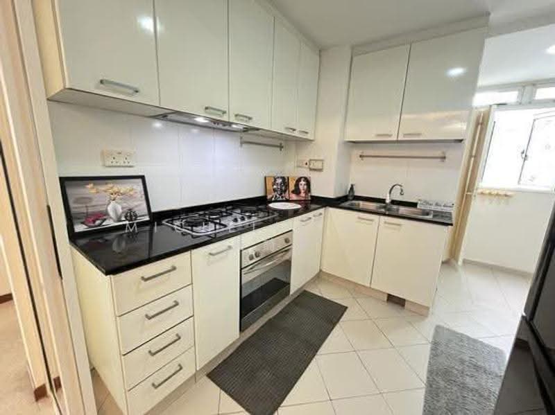 Meraprime, 301 Jalan Bukit Ho Swee, Alexandra / Commonwealth, 3 Bedrooms, 1,173 sqft, Condominium For Sale, by Michelle Goh 呉詩韻, 500281359 - Kitchen - PropertyGuru.com.sg