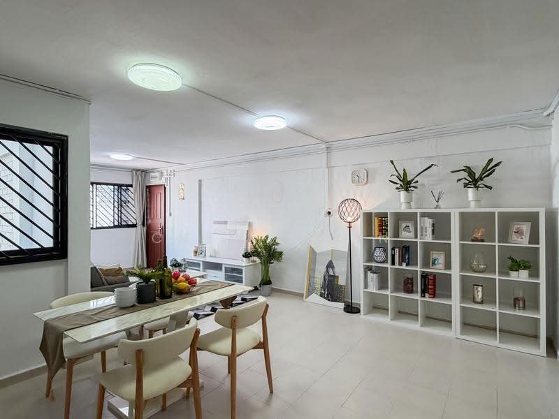 219 Bukit Batok Street 21, 219 Bukit Batok Street 21, Dairy Farm / Bukit Panjang / Choa Chu Kang, 3 Bedrooms, 1,002 sqft, HDB Flat For Sale, by Chew Karin, 500281361 - Living Room - PropertyGuru.com.sg