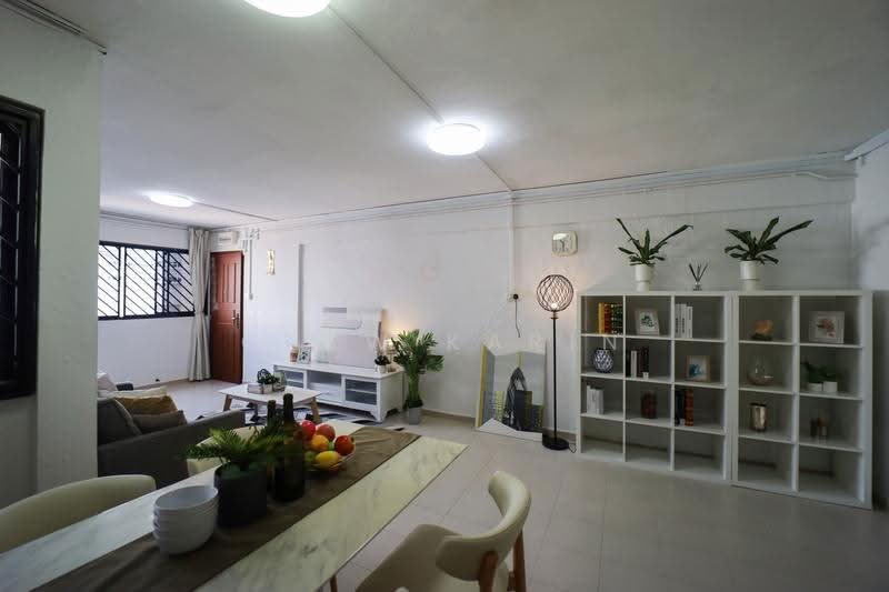 219 Bukit Batok Street 21, 219 Bukit Batok Street 21, Dairy Farm / Bukit Panjang / Choa Chu Kang, 3 Bedrooms, 1,002 sqft, HDB Flat For Sale, by Chew Karin, 500281361 - Living Room - PropertyGuru.com.sg