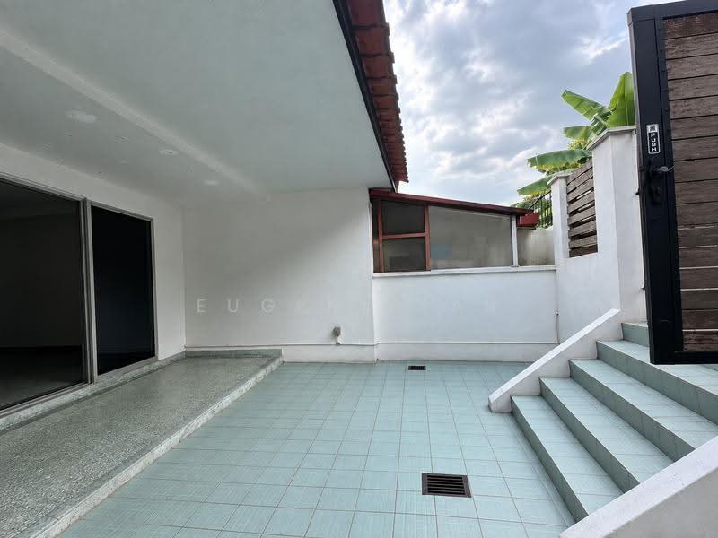 12 Jalan Siap, Dairy Farm / Bukit Panjang / Choa Chu Kang, 3 Bedrooms, 1,500 sqft, Semi-Detached House For Sale, by Eugene Tan, 500281365 - PropertyGuru.com.sg
