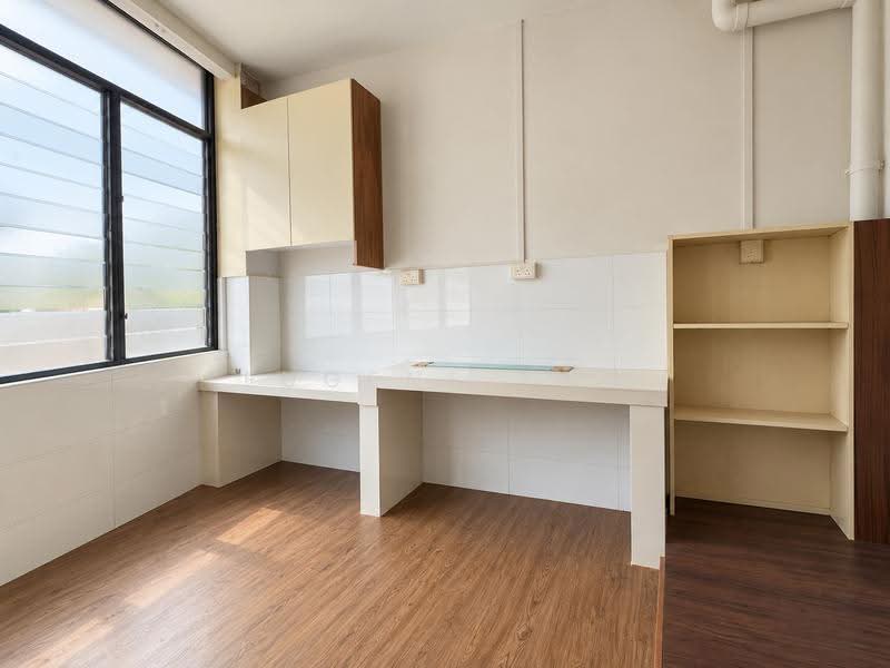12 Jalan Siap, Dairy Farm / Bukit Panjang / Choa Chu Kang, 3 Bedrooms, 1,500 sqft, Semi-Detached House For Sale, by Eugene Tan, 500281365 - Yard - PropertyGuru.com.sg