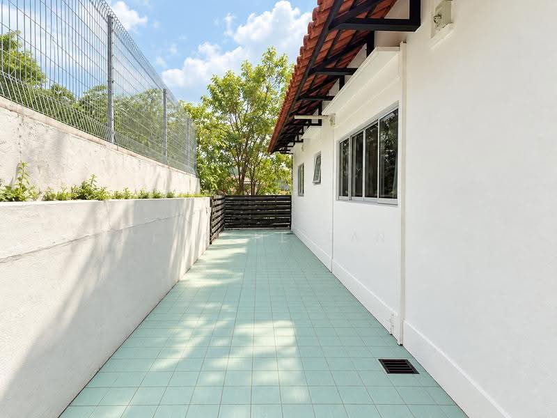 12 Jalan Siap, Dairy Farm / Bukit Panjang / Choa Chu Kang, 3 Bedrooms, 1,500 sqft, Semi-Detached House For Sale, by Eugene Tan, 500281365 - PropertyGuru.com.sg