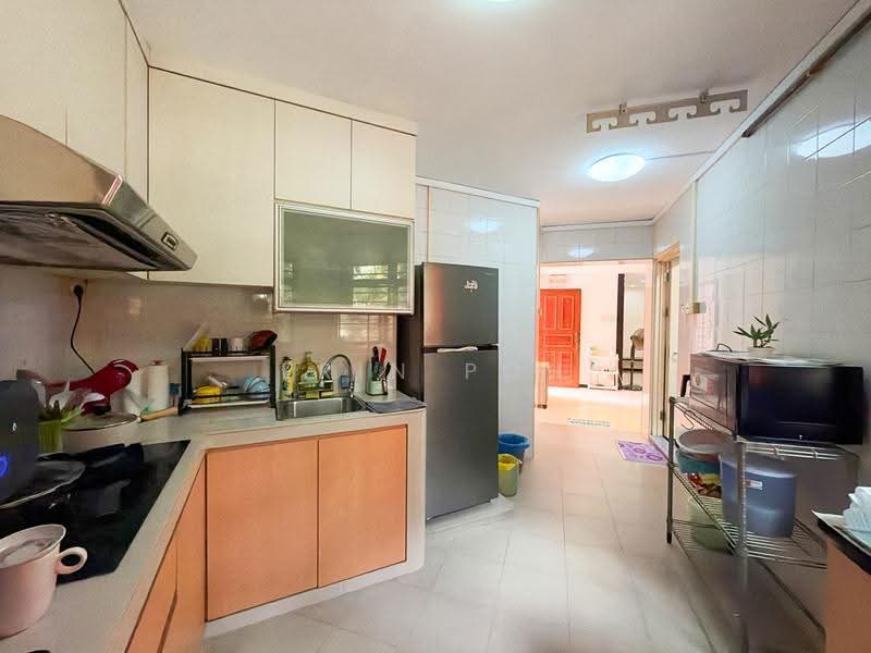 193 Rivervale Drive, 193 Rivervale Drive, Hougang / Punggol / Sengkang, 3 Bedrooms, 1,184 sqft, HDB Flat For Sale, by Erin Poh, 500281366 - Kitchen - PropertyGuru.com.sg