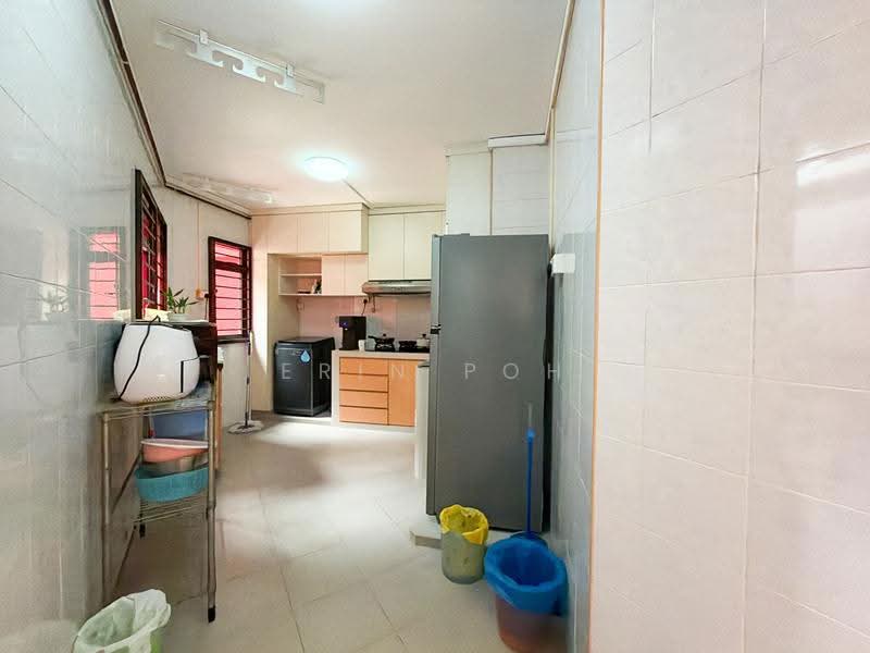 193 Rivervale Drive, 193 Rivervale Drive, Hougang / Punggol / Sengkang, 3 Bedrooms, 1,184 sqft, HDB Flat For Sale, by Erin Poh, 500281366 - Kitchen - PropertyGuru.com.sg