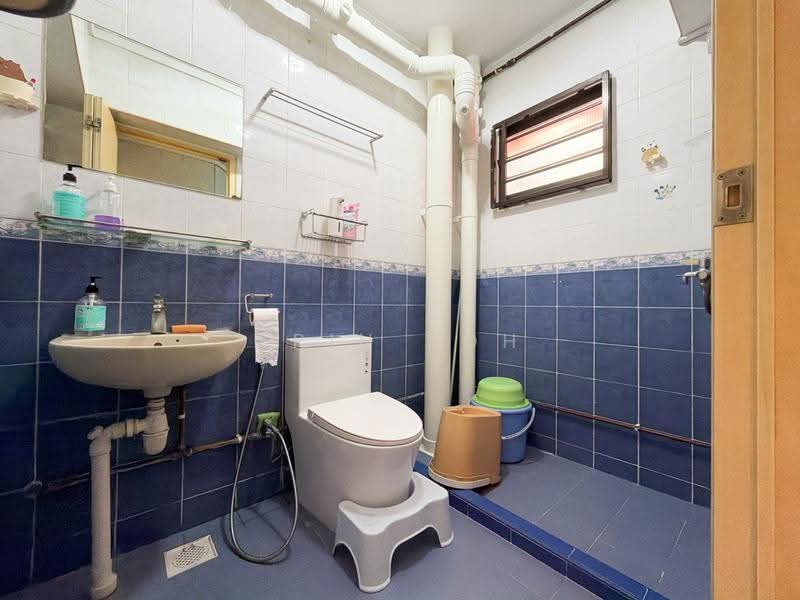 193 Rivervale Drive, 193 Rivervale Drive, Hougang / Punggol / Sengkang, 3 Bedrooms, 1,184 sqft, HDB Flat For Sale, by Erin Poh, 500281366 - Bathroom - PropertyGuru.com.sg