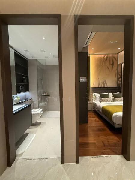 Larger 3-Bedder Premium in District 1, On Top of an MRT, Under $3M, Boat Quay / Raffles Place / Marina, 3 Bedrooms, 1,066 sqft, Condominium For Sale, by Ronnie Tan, 500281379 - PropertyGuru.com.sg