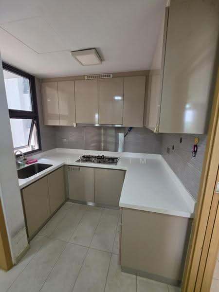 Blossom Residences, 34 Segar Road, Dairy Farm / Bukit Panjang / Choa Chu Kang, 3 Bedrooms, 1,055 sqft, Condominium For Rent, by Ben Sim, 500281395 - Kitchen - PropertyGuru.com.sg
