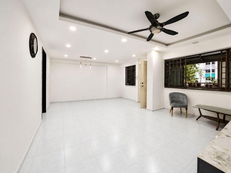 615 Woodlands Avenue 4, 615 Woodlands Avenue 4, Admiralty / Woodlands, 3 Bedrooms, 1,098 sqft, HDB Flat For Sale, by Aszri ., 500281402 - Living Room - PropertyGuru.com.sg