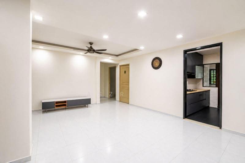 615 Woodlands Avenue 4, 615 Woodlands Avenue 4, Admiralty / Woodlands, 3 Bedrooms, 1,098 sqft, HDB Flat For Sale, by Aszri ., 500281402 - Living Room - PropertyGuru.com.sg