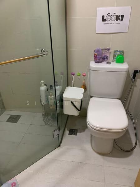 La Fiesta, 64 Sengkang Square, Hougang / Punggol / Sengkang, Room Rental, 100 sqft, Condominium For Rent, by Sik Shu Wei, 500281434 - Bathroom - PropertyGuru.com.sg