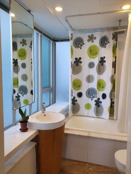The Centris, 69 Jurong West Central 3, Boon Lay / Jurong / Tuas, 2 Bedrooms, 1,195 sqft, Apartment For Rent, by Nelson Lim, 500281438 - Bathroom - PropertyGuru.com.sg