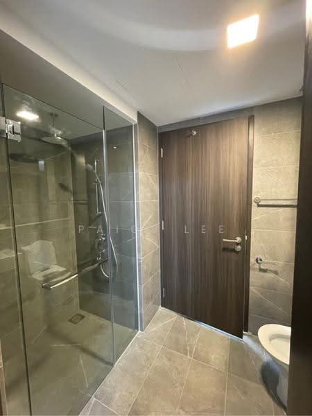 Riverfront Residences, 51 Hougang Avenue 7, Hougang / Punggol / Sengkang, 1 Bedroom, 517 sqft, Condominium For Sale, by Paige Lee, 500281441 - Bathroom - PropertyGuru.com.sg