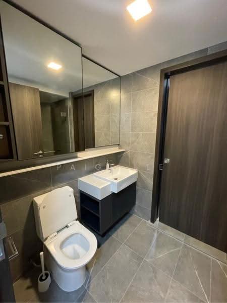 Riverfront Residences, 51 Hougang Avenue 7, Hougang / Punggol / Sengkang, 1 Bedroom, 517 sqft, Condominium For Sale, by Paige Lee, 500281441 - Bathroom - PropertyGuru.com.sg