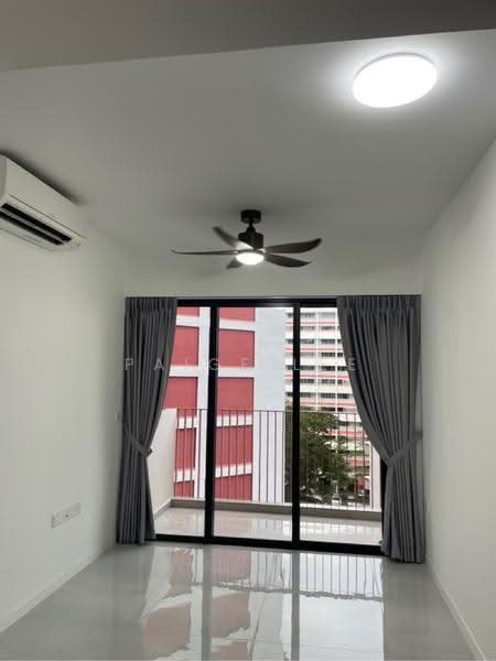 Riverfront Residences, 51 Hougang Avenue 7, Hougang / Punggol / Sengkang, 1 Bedroom, 517 sqft, Condominium For Sale, by Paige Lee, 500281441 - Living room - PropertyGuru.com.sg