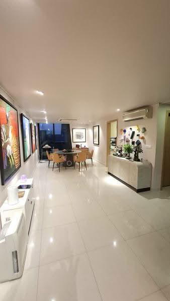 Avant Parc, 13 Wak Hassan Place, Sembawang / Yishun, 5 Bedrooms, 4,801 sqft, Terraced House For Sale, by Rupert Ong, 500281446 - Dining Room - PropertyGuru.com.sg