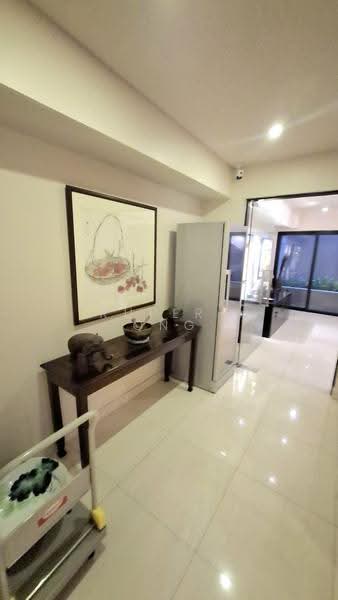Avant Parc, 13 Wak Hassan Place, Sembawang / Yishun, 5 Bedrooms, 4,801 sqft, Terraced House For Sale, by Rupert Ong, 500281446 - Basement Foyer - PropertyGuru.com.sg