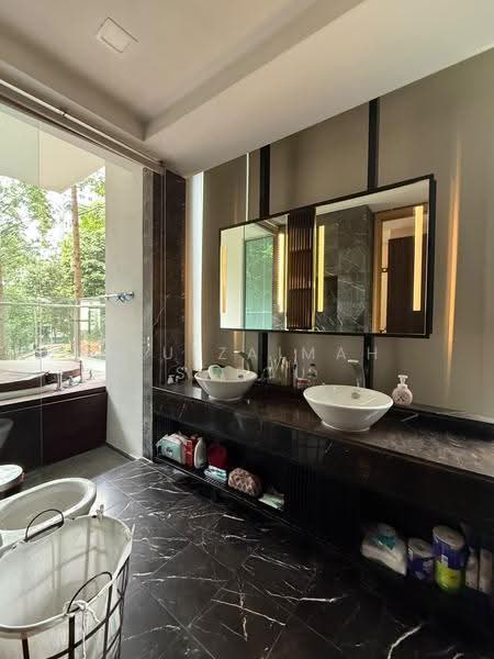 Helios Residences, 15 Cairnhill Circle, Orchard / River Valley, 3 Bedrooms, 1,701 sqft, Condominium For Rent, by Ayu Zaimah Sabtu, 500281454 - PropertyGuru.com.sg