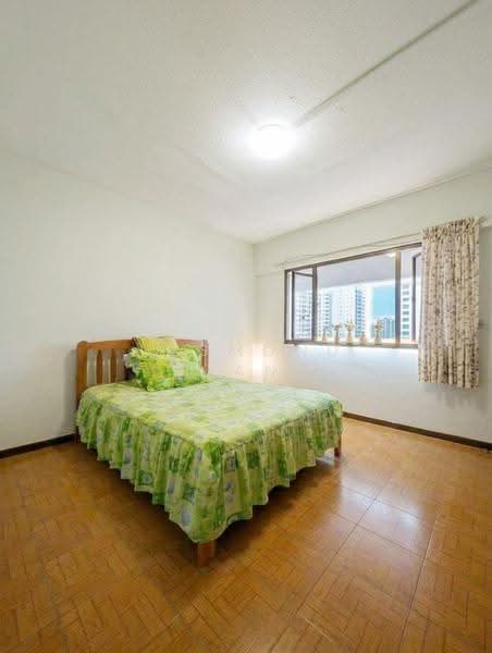 863 Tampines Street 83, 863 Tampines Street 83, Pasir Ris / Tampines, 4 Bedrooms, 1,572 sqft, HDB Flat For Sale, by Desmond Tan, 500281464 - Bedroom - PropertyGuru.com.sg