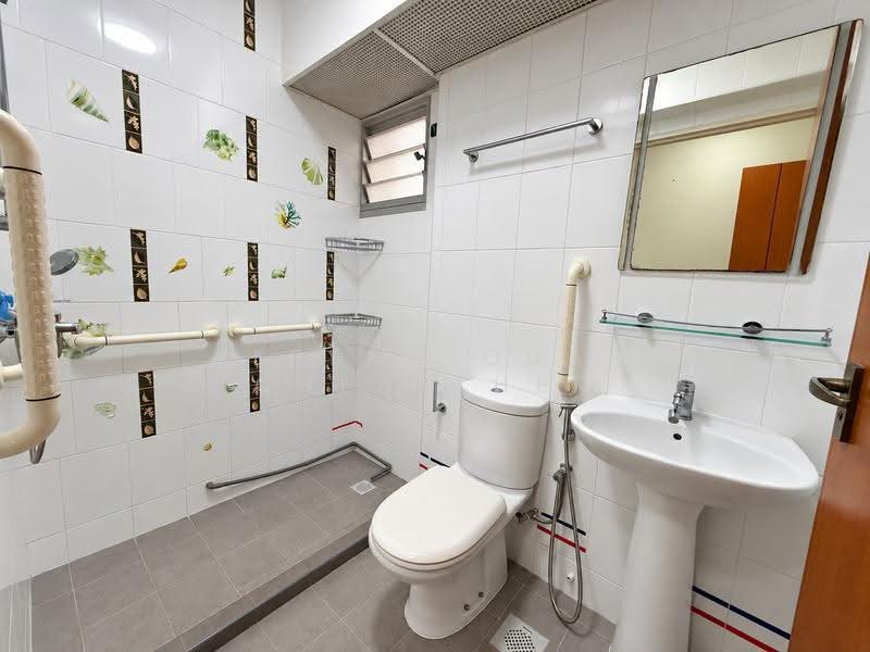 421 Clementi Avenue 1, 421 Clementi Avenue 1, Buona Vista / West Coast / Clementi New Town, Room Rental, 140 sqft, HDB Flat For Rent, by Jeremy Quah Chen Cher, 500281465 - PropertyGuru.com.sg