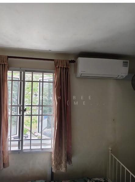 170 Stirling Road, 170 Stirling Road, Alexandra / Commonwealth, Room Rental, 100 sqft, HDB Flat For Rent, by Koh Bee Suan (Mei Koh), 500281466 - Bedroom - PropertyGuru.com.sg
