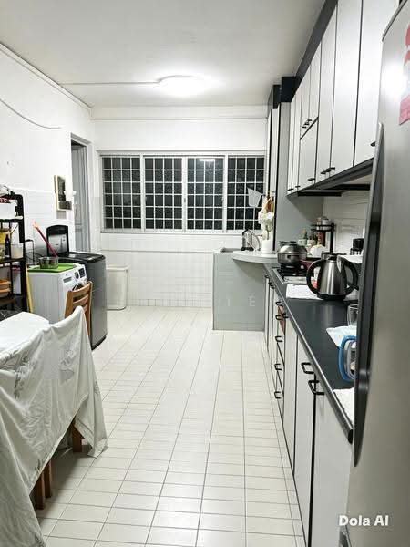 825 Tampines Street 81, 825 Tampines Street 81, Pasir Ris / Tampines, 2 Bedrooms, 721 sqft, HDB Flat For Rent, by Rini Teo, 500281469 - Kitchen - PropertyGuru.com.sg