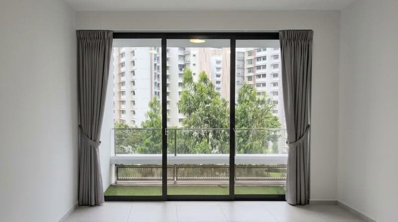 D'Nest, 131 Pasir Ris Grove, Pasir Ris / Tampines, 3 Bedrooms, 936 sqft, Condominium For Rent, by Eugene Yap, 500281470 - Balcony - PropertyGuru.com.sg