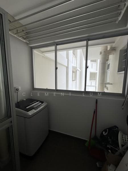 152A Bedok South Road, 152A Bedok South Road, Bedok / Upper East Coast, 3 Bedrooms, 1,001 sqft, HDB Flat For Rent, by Clement Lum, 500281484 - Balcony - PropertyGuru.com.sg