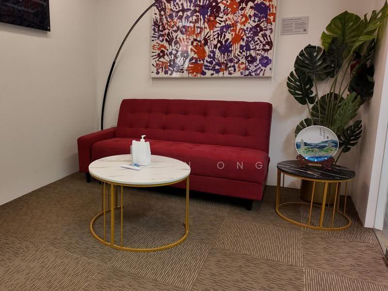 Gateway East, 152 Beach Road, Beach Road / Bugis / Rochor, 2,592 sqft, Office For Rent, by Jason Ong, 500281498 - CommercialGuru.com.sg