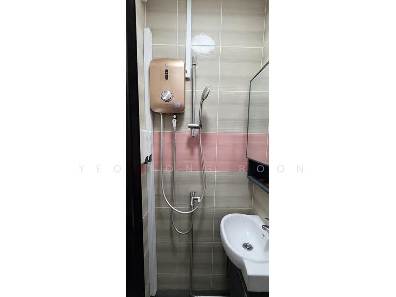 100 Whampoa Drive, 100 Whampoa Drive, Balestier / Toa Payoh, 3 Bedrooms, 980 sqft, HDB Flat For Sale, by Yeo Tong Boon, 500281506 - Bathroom - PropertyGuru.com.sg