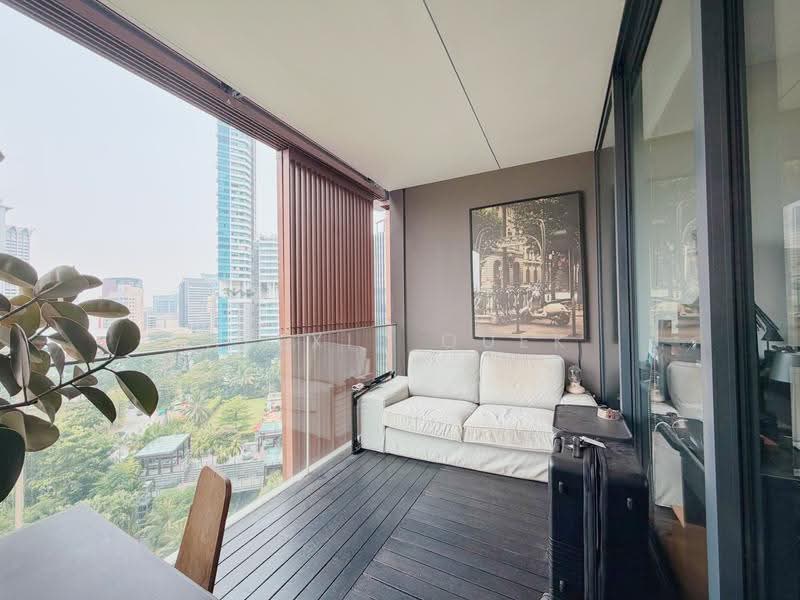 OUE Twin Peaks, 33 Leonie Hill Road, Orchard / River Valley, 1 Bedroom, 570 sqft, Condominium For Rent, by Alexis Quek, 500281515 - Balcony - PropertyGuru.com.sg