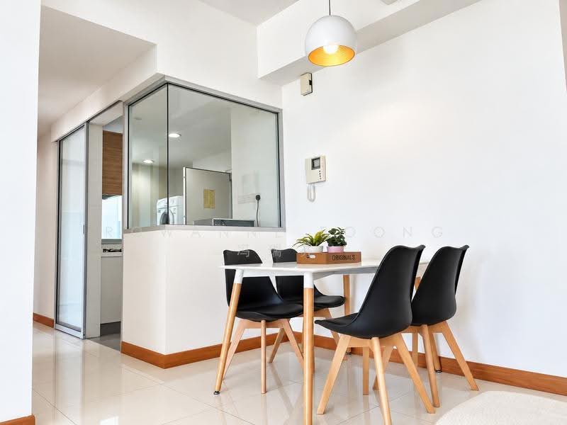 Twin Regency, 26 Kim Tian Road, Alexandra / Commonwealth, 2 Bedrooms, 980 sqft, Condominium For Sale, by Rowanne Foong 冯瑞芬, 500281516 - Dining Room - PropertyGuru.com.sg