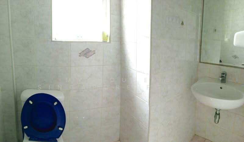 57A Toh Tuck road, Clementi Park / Upper Bukit Timah, Room Rental, 288 sqft, Terraced House For Rent, by Desmond, 500281519 - Bathroom - PropertyGuru.com.sg