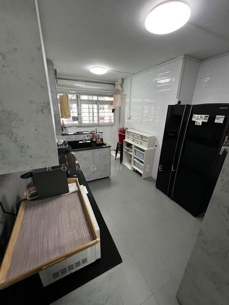 306A Woodlands Street 31, 306A Woodlands Street 31, Admiralty / Woodlands, 2 Bedrooms, 64 sqft, HDB Flat For Rent, by Hong Hazel, 500281521 - Kitchen - PropertyGuru.com.sg