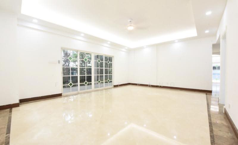 Gentle Villas, Gentle Drive, Newton / Novena, 5 Bedrooms, 7,382 sqft, Semi-Detached House For Rent, by Freddie Pang, 500281525 - Living Room - PropertyGuru.com.sg