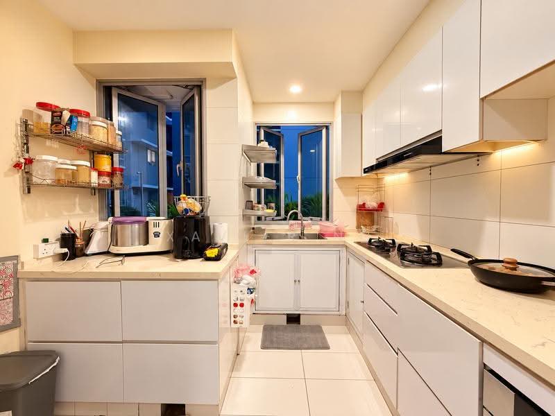 Waterfront Key, 772 Bedok Reservoir Road, Bedok / Upper East Coast, 3 Bedrooms, 1,389 sqft, Condominium For Sale, by Xavier Ng, 500281530 - PropertyGuru.com.sg