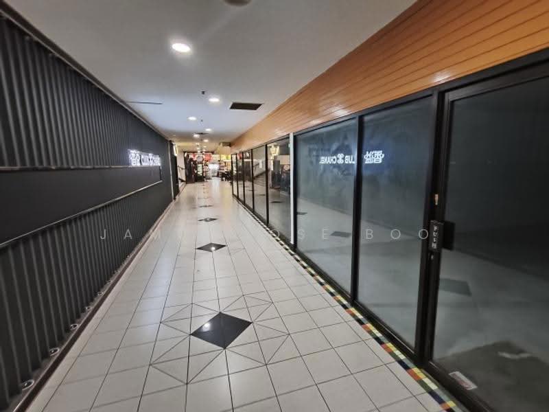 Cheap mall shop near Bugis | Suits youngster trades | Avail now, Orchard / River Valley, 1,140 sqft, Mall Shop For Rent, by James Jose Boo, 500281548 - CommercialGuru.com.sg