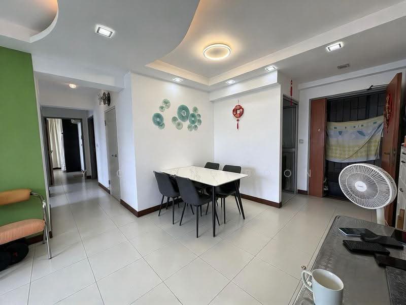 615C Edgefield Plains, 615C Edgefield Plains, Hougang / Punggol / Sengkang, 3 Bedrooms, 1,033 sqft, HDB Flat For Sale, by Yeo Tong Boon, 500281559 - Dining Room - PropertyGuru.com.sg