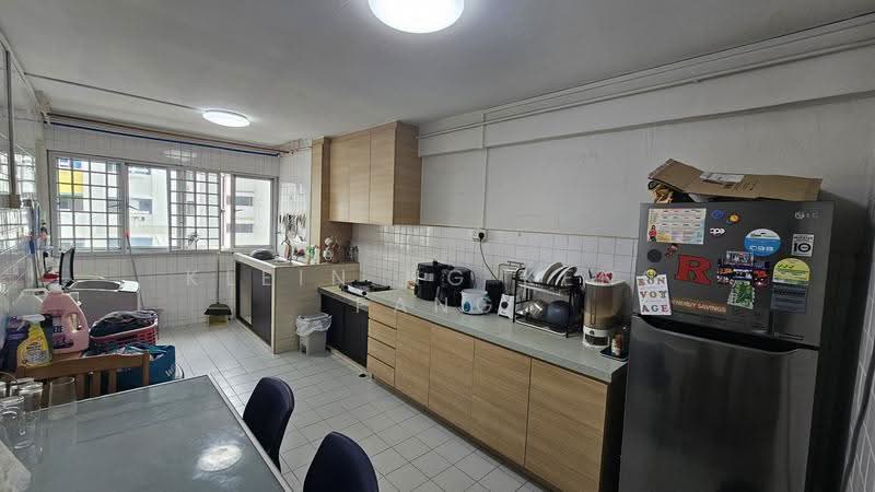 741 Yishun Avenue 5, 741 Yishun Avenue 5, Sembawang / Yishun, 2 Bedrooms, 882 sqft, HDB Flat For Rent, by Klein Ng Keng Fang, 500281565 - Kitchen - PropertyGuru.com.sg