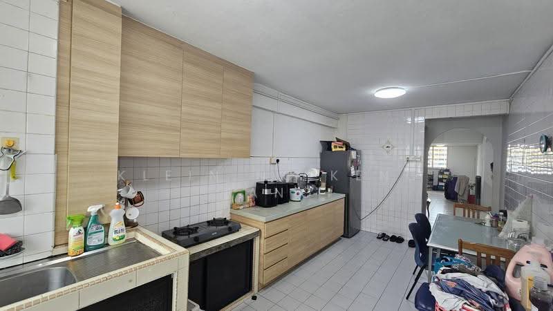 741 Yishun Avenue 5, 741 Yishun Avenue 5, Sembawang / Yishun, 2 Bedrooms, 882 sqft, HDB Flat For Rent, by Klein Ng Keng Fang, 500281565 - Kitchen - PropertyGuru.com.sg