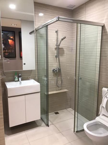 Sky Vue, 1 Bishan Street 15, Ang Mo Kio / Bishan / Thomson, 2 Bedrooms, 807 sqft, Condominium For Sale, by Carollyn Ong, 500281573 - Bathroom - PropertyGuru.com.sg